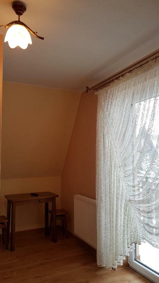 Pokoje Goscinne U Halinki Zab Kültér fotó