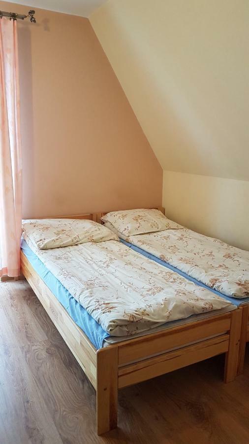 Pokoje Goscinne U Halinki Zab Szoba fotó