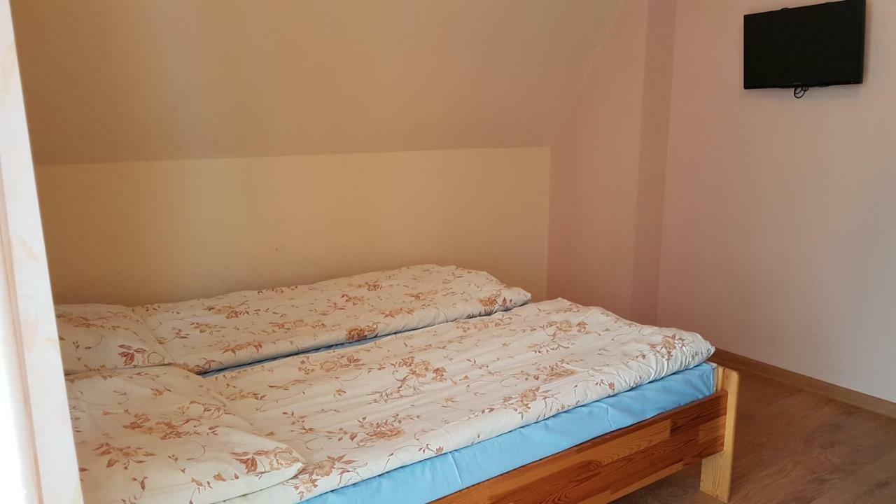 Pokoje Goscinne U Halinki Zab Kültér fotó