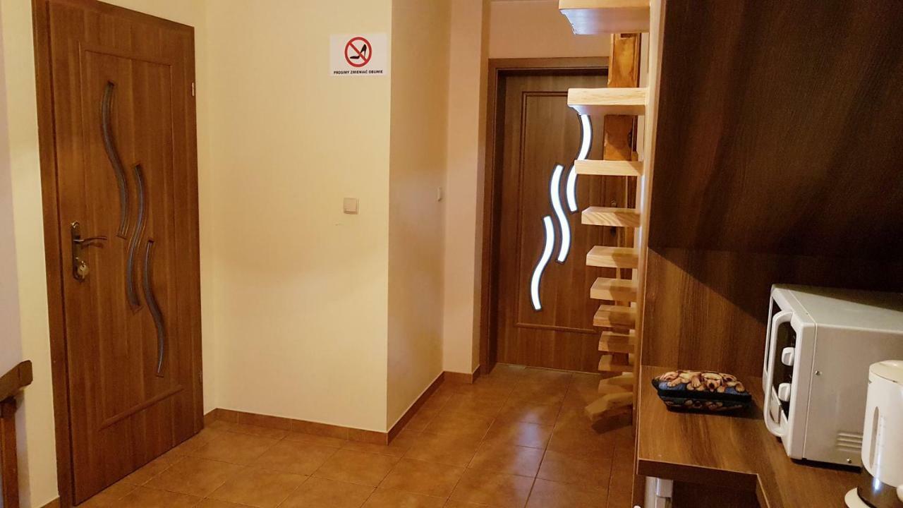 Pokoje Goscinne U Halinki Zab Kültér fotó